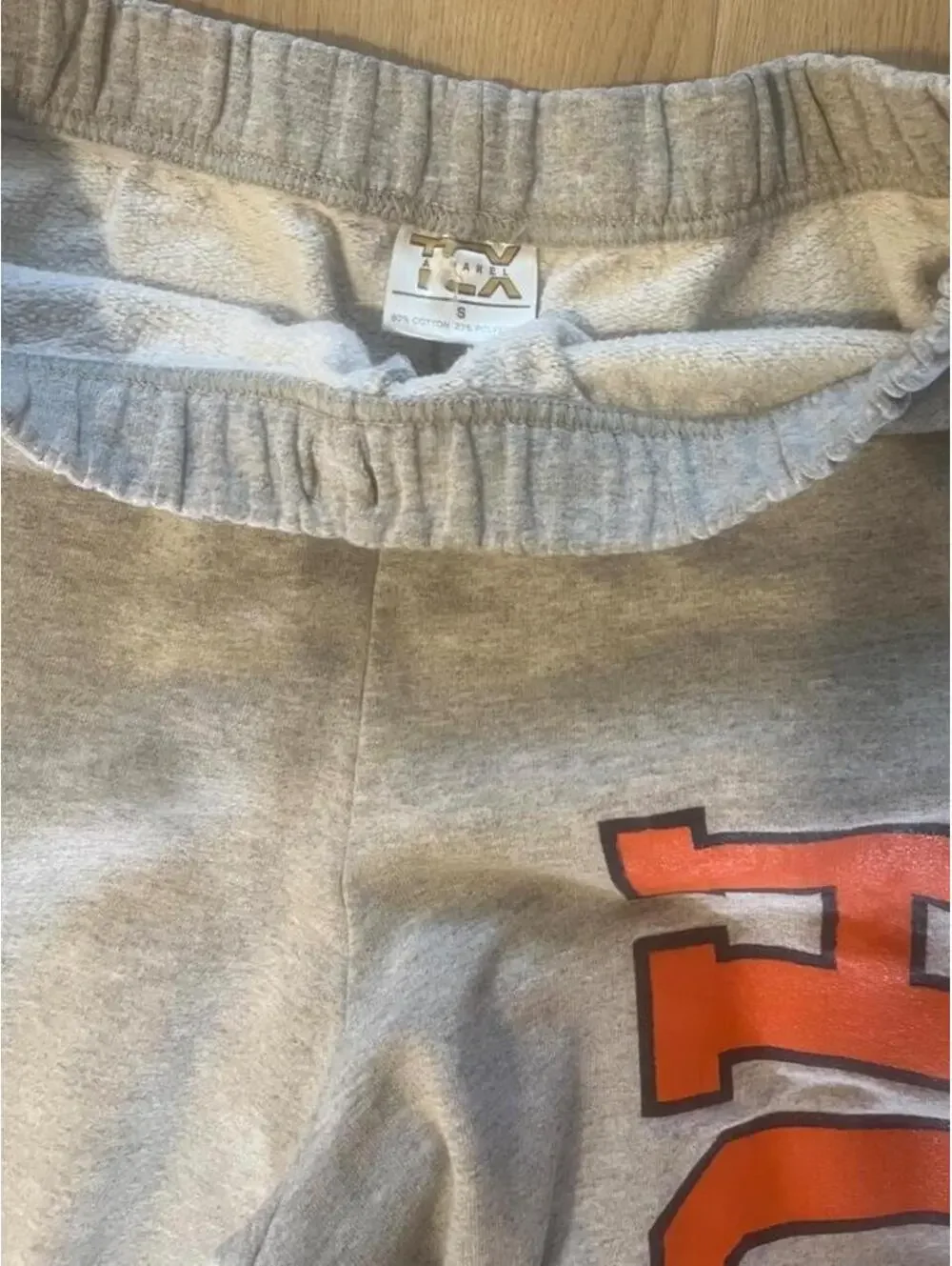 TCX Hobart College Gray Sweatpants – Size Small